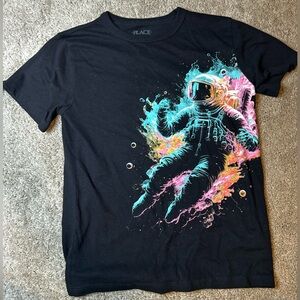 Children’s Place Boys Black Astronaut Graphic T-Shirt